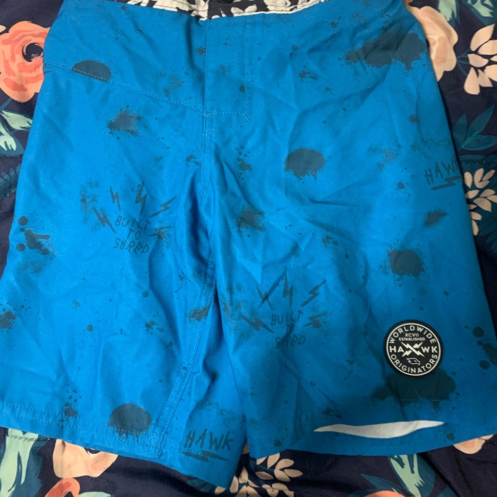 Tony hawk boys medium board shorts